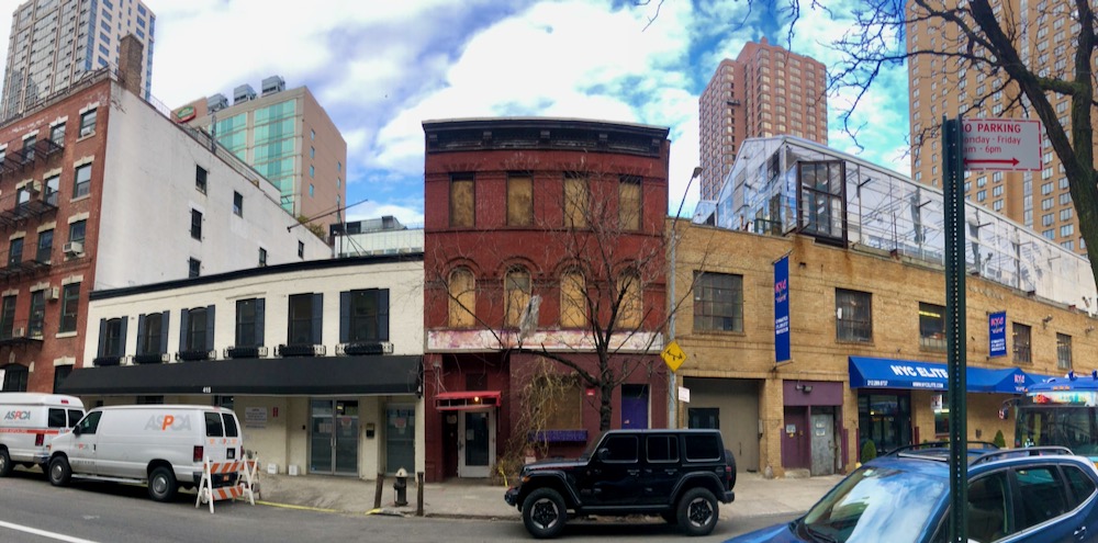 Panoramic view of 419 East 91st Street