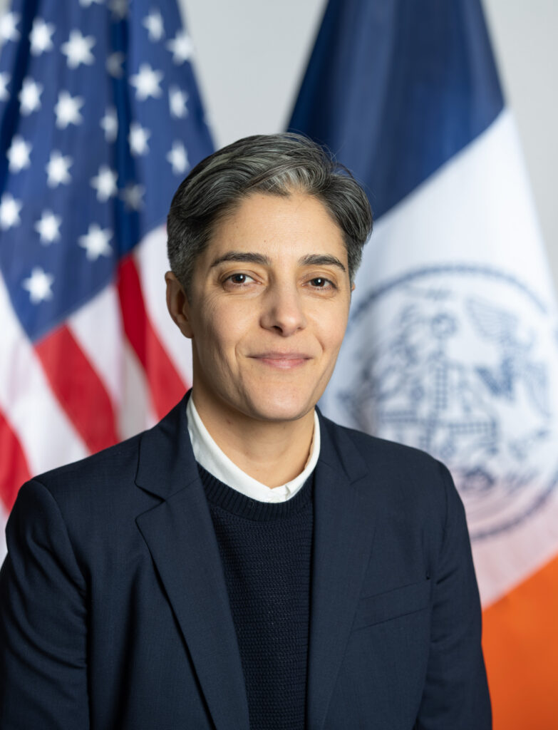 Leila Bozorg
